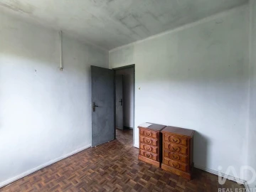 Moradia T4 para Venda em Geraz do Lima (Santa Maria, Santa Leocádia, Moreira), Deão