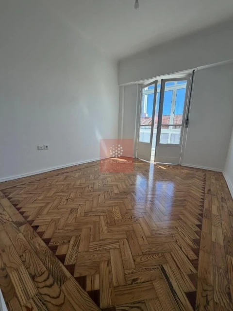 Apartamento T3 para Venda em Venteira