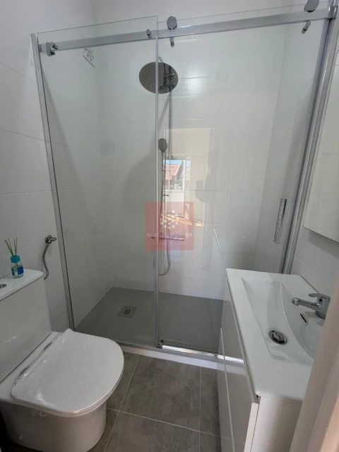 Apartamento T3 para Venda em Venteira