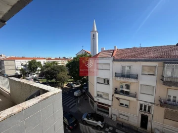 Apartamento T3 para Venda em Venteira