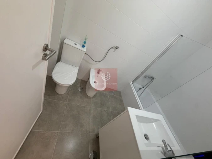 Apartamento T3 para Venda em Venteira Foto 40