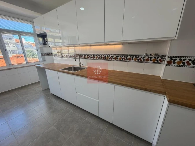 Apartamento T3 para Venda em Venteira Foto 5