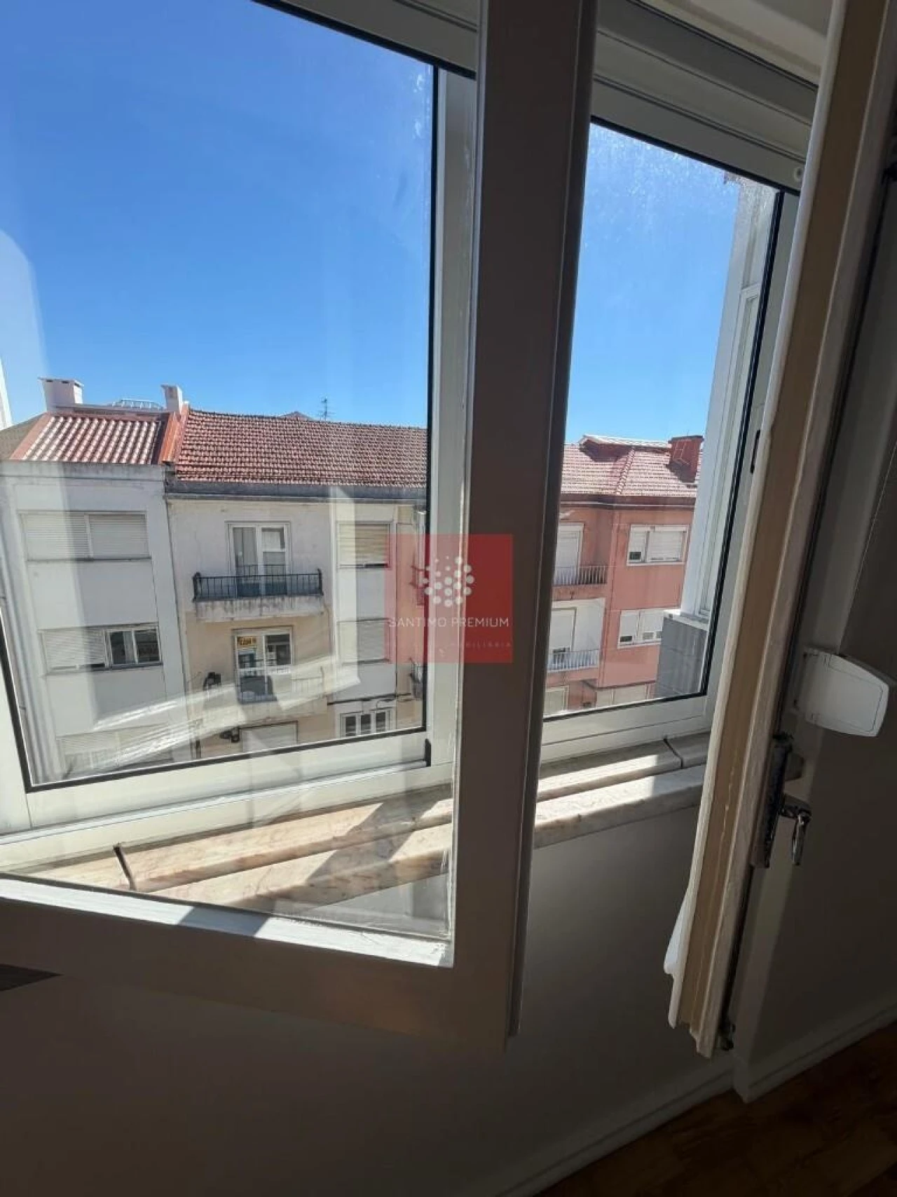Apartamento T3 para Venda em Venteira Foto 25