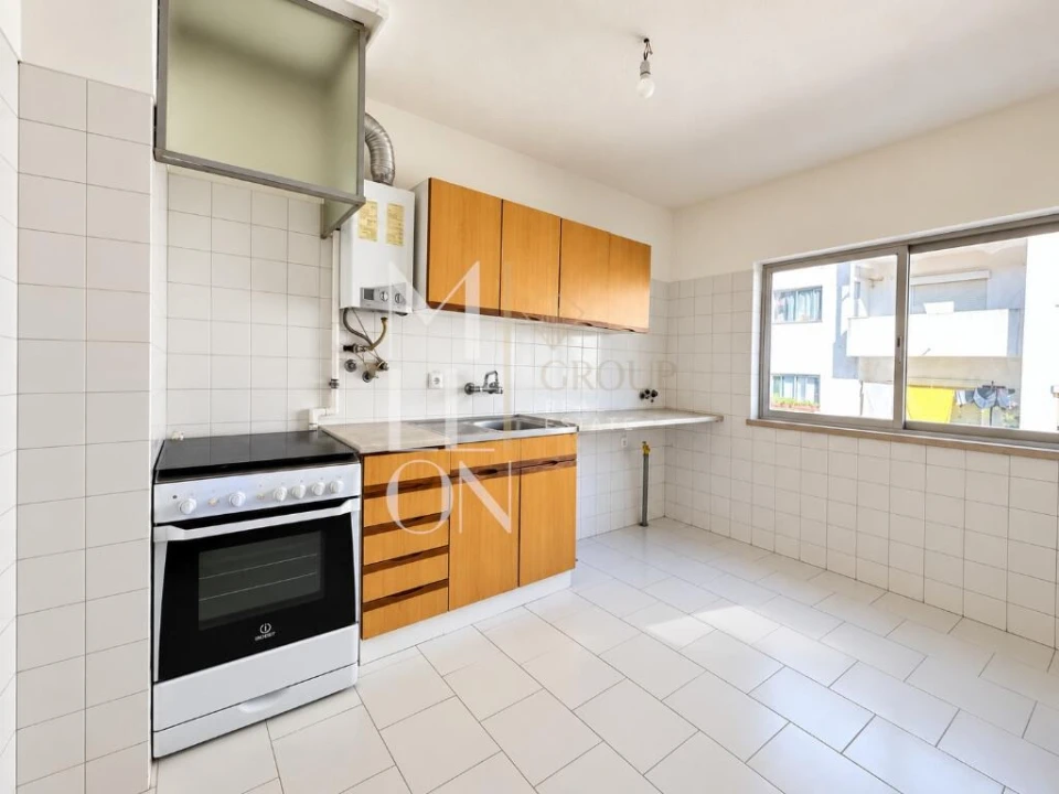 Apartamento T2 para Venda em Cascais e Estoril Foto 15