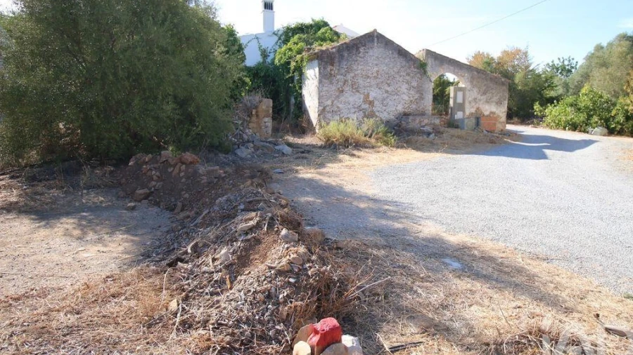 Terreno para Venda em Moncarapacho e Fuseta