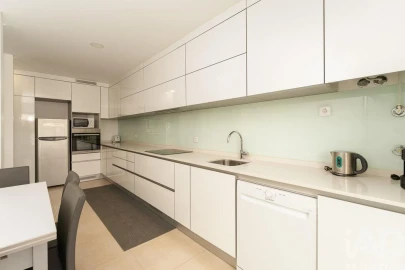 Apartamento T3 para Venda em Fatima