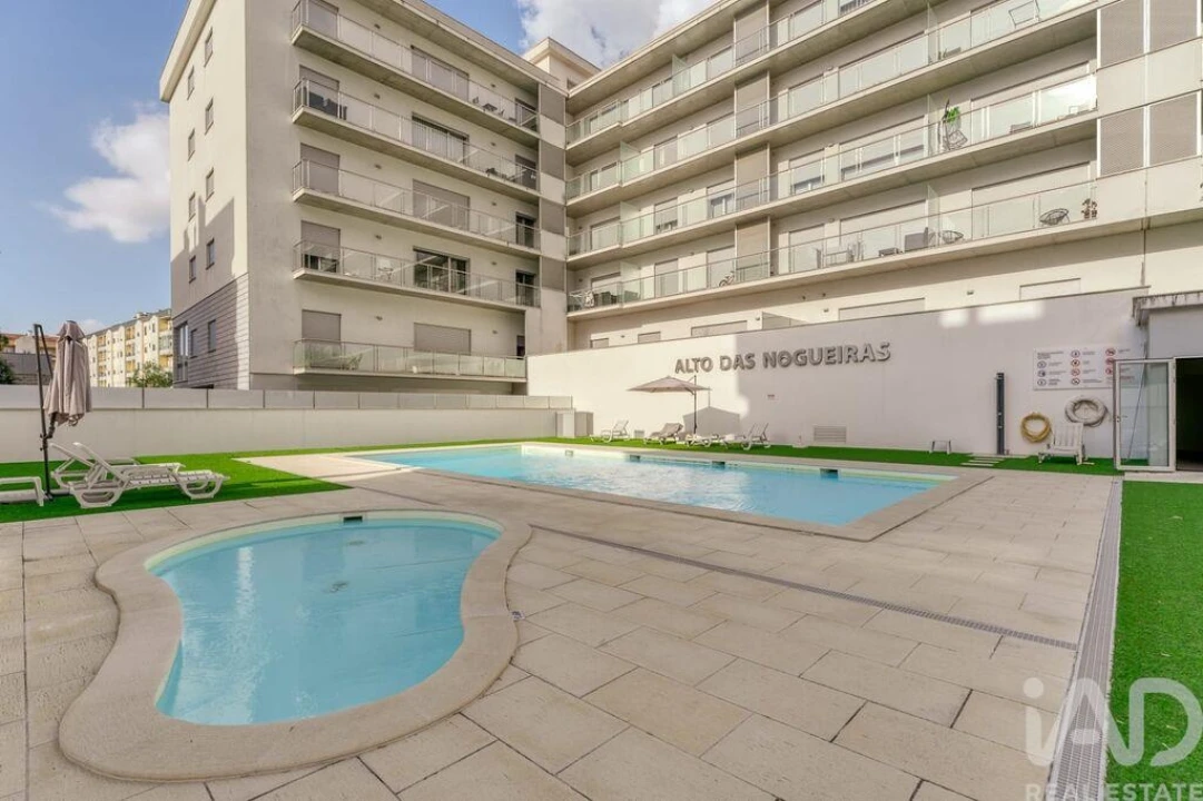 Apartamento T3 para Venda em Fatima Foto 1