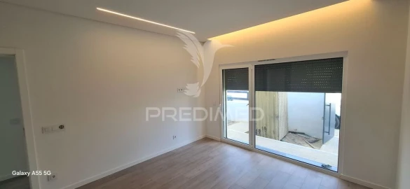 Moradia T3 para Venda em Fernao Ferro