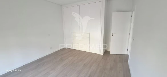 Moradia T3 para Venda em Fernao Ferro