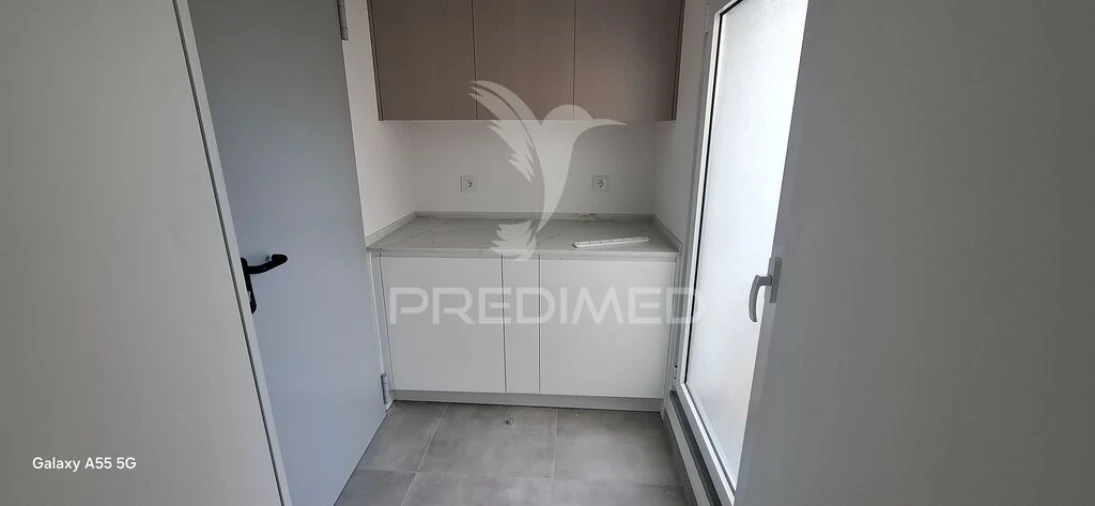 Moradia T3 para Venda em Fernao Ferro Foto 9