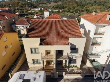 Moradia T3 para Venda em Santa Comba Dão e Couto do Mosteiro