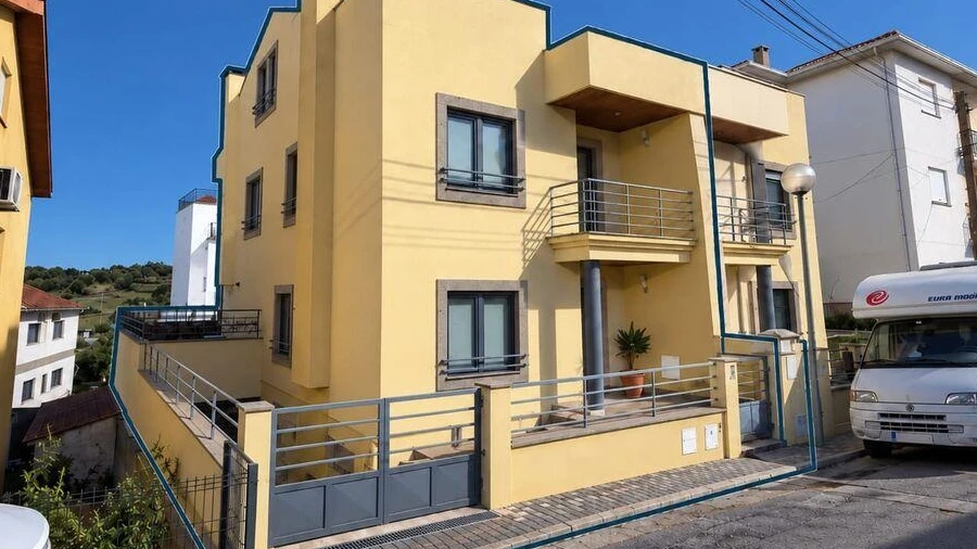 Moradia T3 para Venda em Santa Comba Dão e Couto do Mosteiro