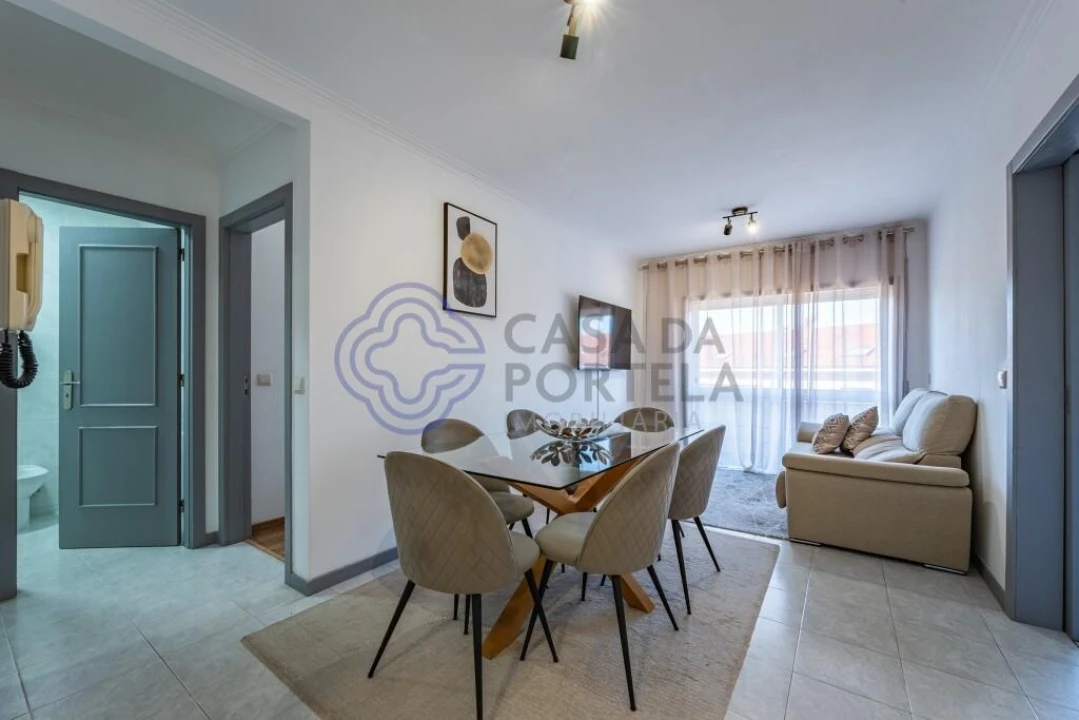 Apartamento T1 para Venda em Mafamude e Vilar do Paraíso Foto 2