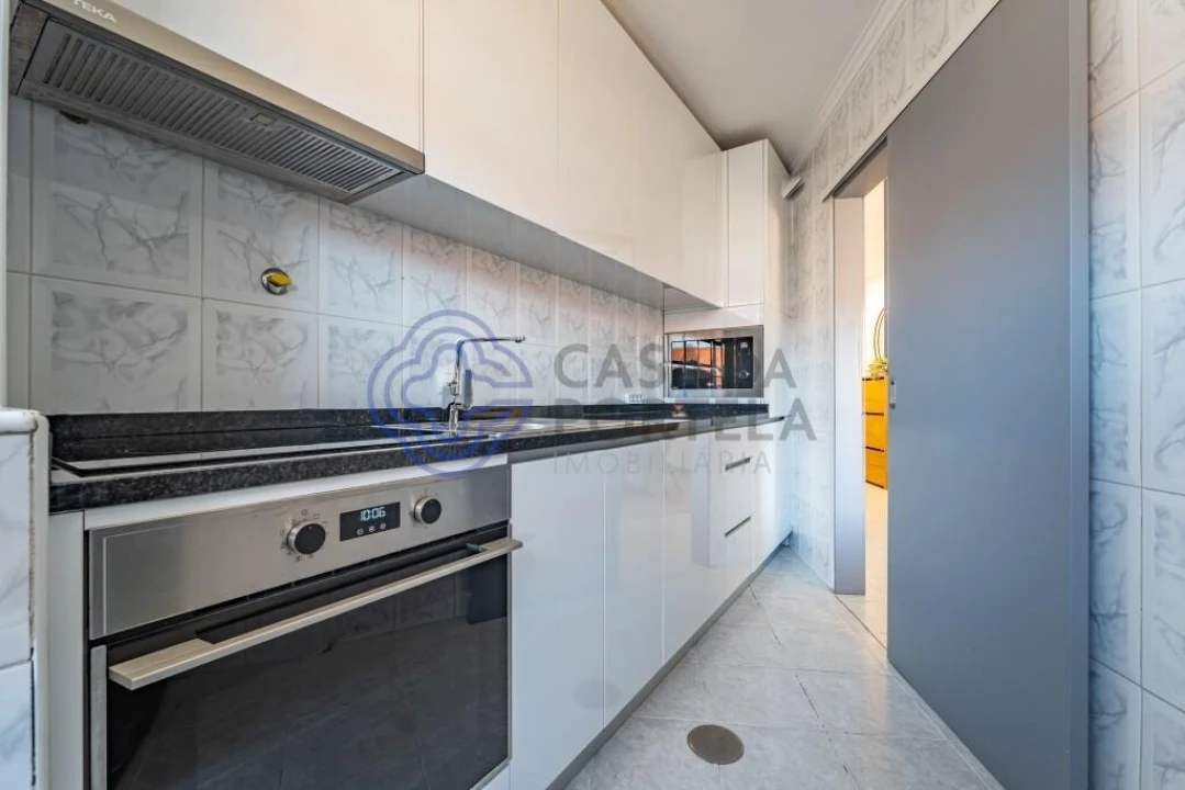 Apartamento T1 para Venda em Mafamude e Vilar do Paraíso Foto 10