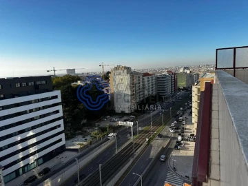 Escritório para Venda em Mafamude e Vilar do Paraíso
