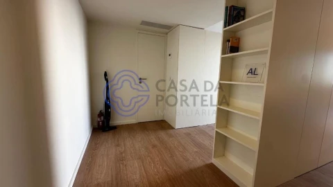 Escritório para Venda em Mafamude e Vilar do Paraíso
