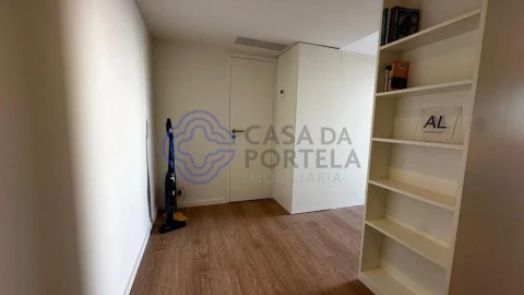 Escritório para Venda em Mafamude e Vilar do Paraíso