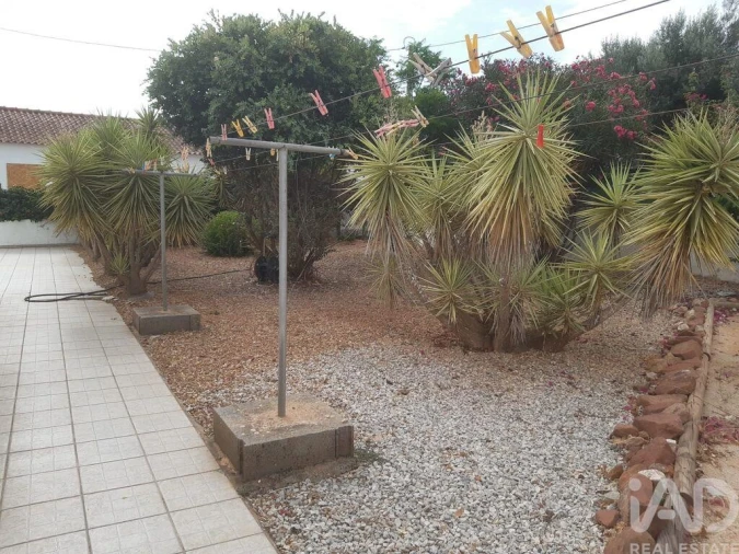 Moradia T4 para Venda em São Bartolomeu de Messines Foto 7