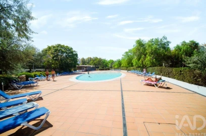 Apartamento T3 para Arrendamento em Campolide