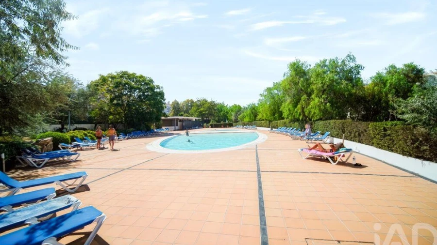 Apartamento T3 para Arrendamento em Campolide