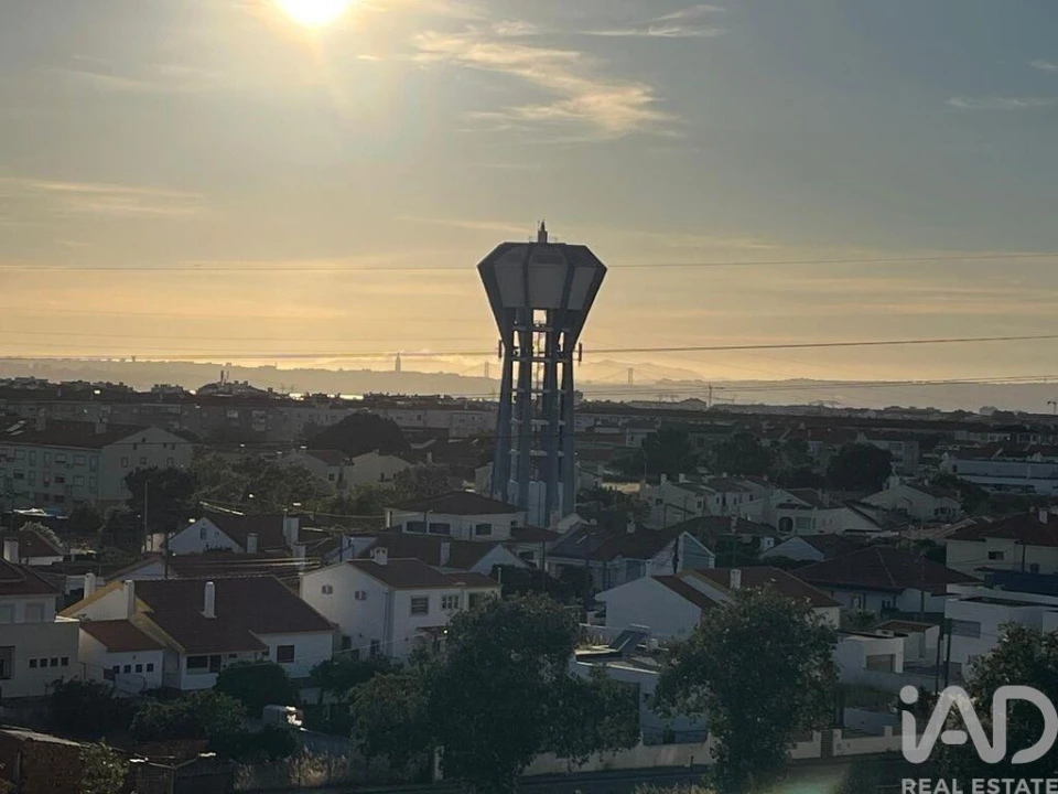Apartamento T4 para Venda em Santo Antonio da Charneca Foto 25
