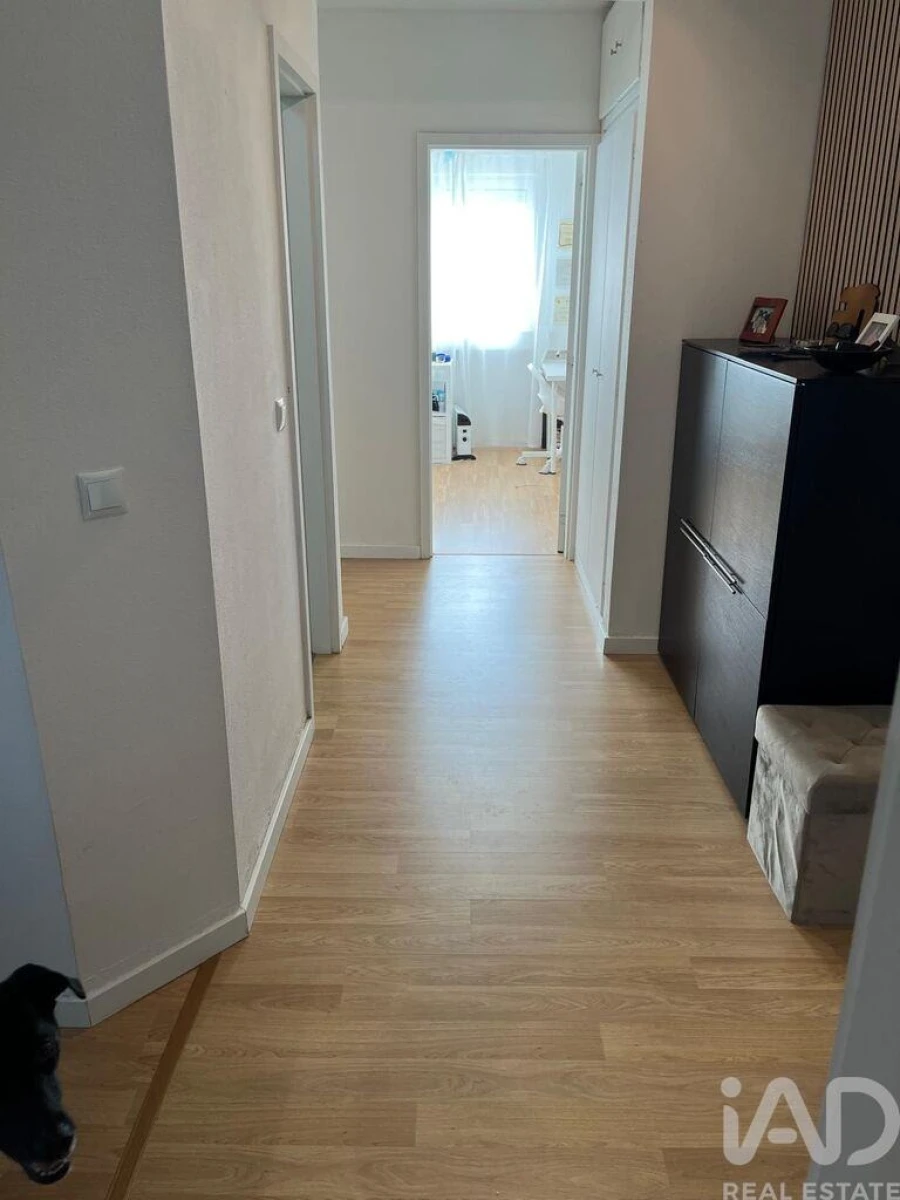 Apartamento T4 para Venda em Santo Antonio da Charneca Foto 9