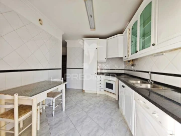 Apartamento T3 para Venda em Samora Correia
