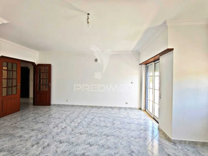 Apartamento T3 para Venda em Samora Correia Foto 4