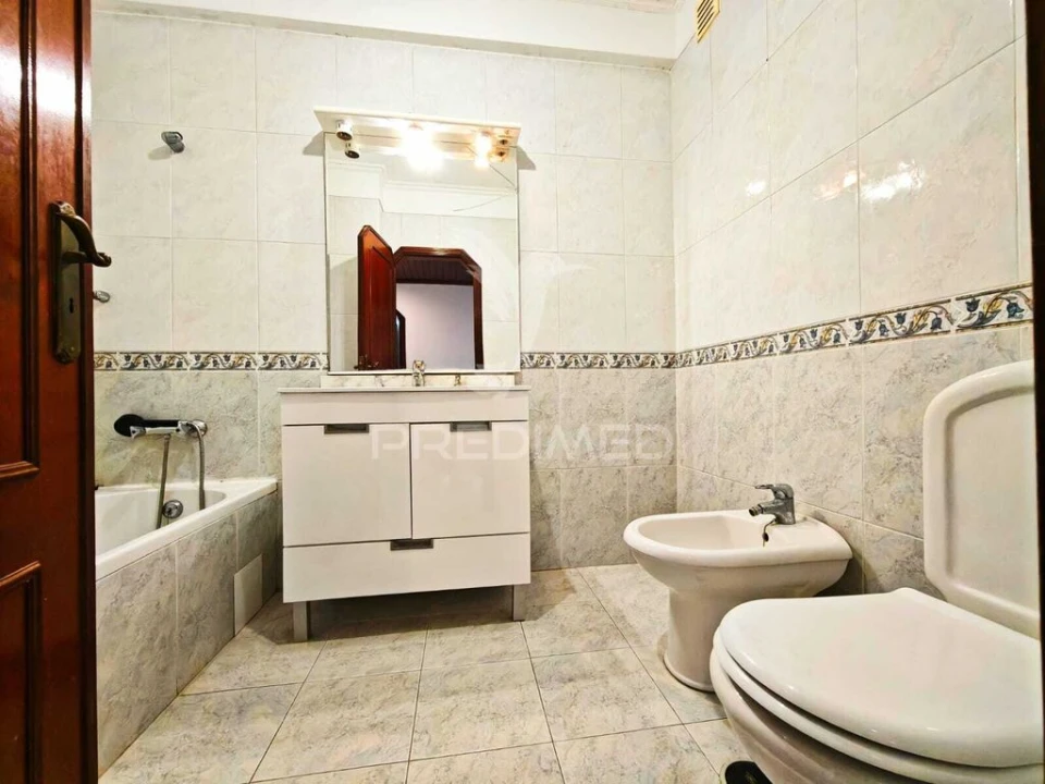 Apartamento T3 para Venda em Samora Correia Foto 5