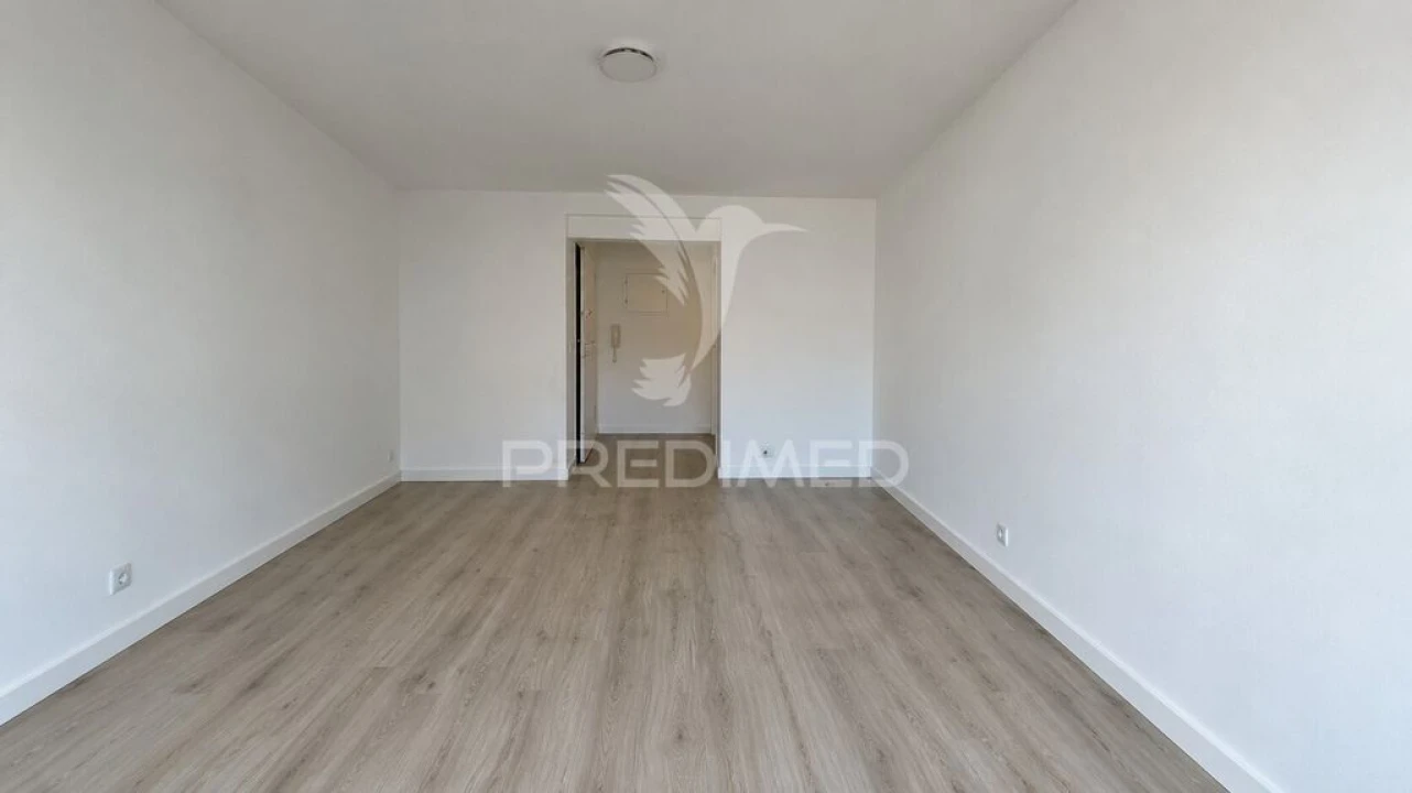 Apartamento T3 para Venda em Cacém e São Marcos Foto 8