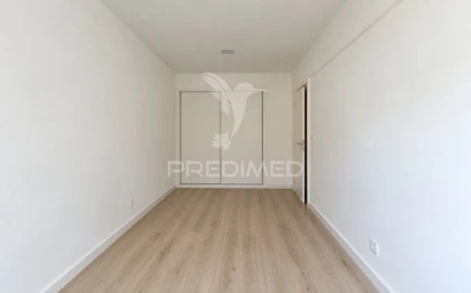 Apartamento T3 para Venda em Cacém e São Marcos