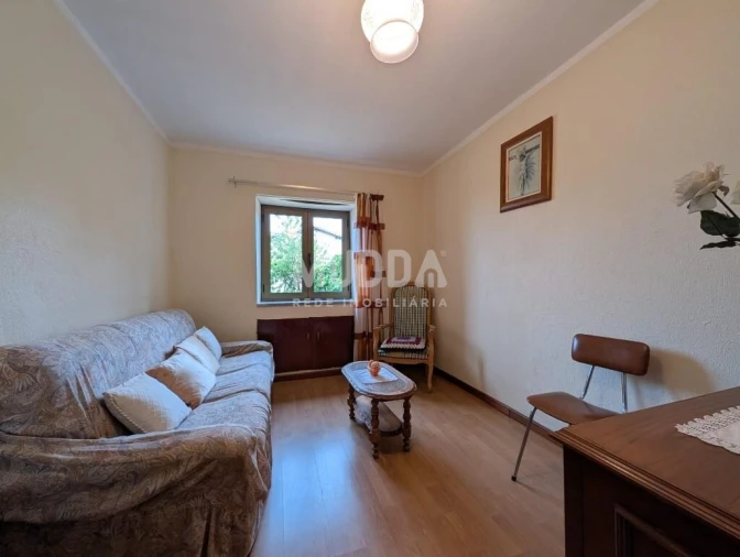 Moradia T3 para Venda em Celas Foto 8