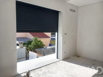 Moradia T3 para Venda em Fernao Ferro