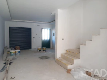 Moradia T3 para Venda em Fernao Ferro