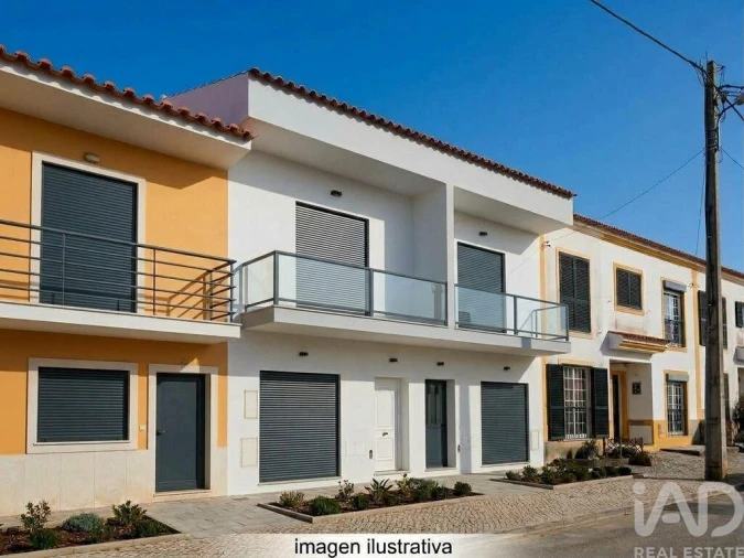 Moradia T3 para Venda em Quinta do Conde Foto 2