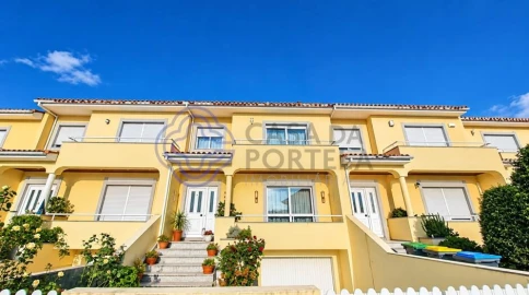Moradia T3 para Venda em Fiães