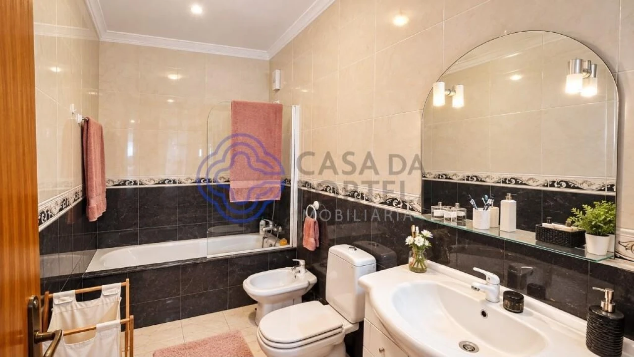 Moradia T3 para Venda em Fiães Foto 10