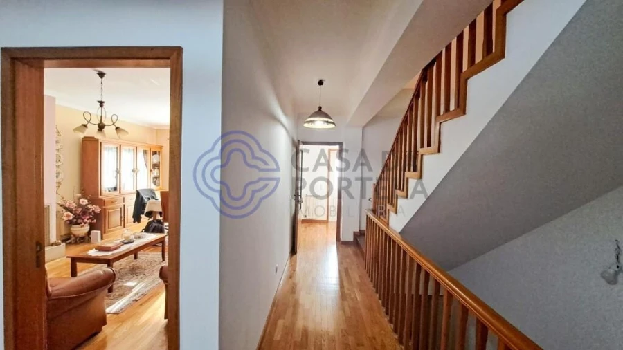 Moradia T3 para Venda em Fiães Foto 3