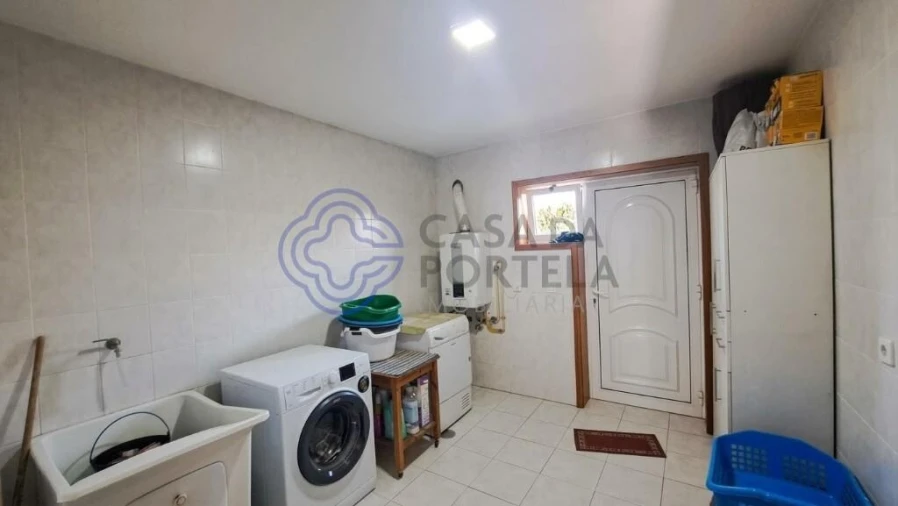 Moradia T3 para Venda em Fiães Foto 17
