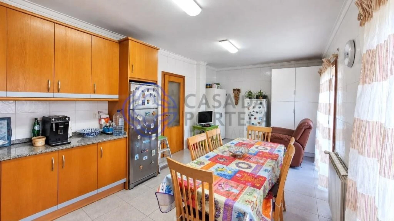 Moradia T3 para Venda em Fiães Foto 4