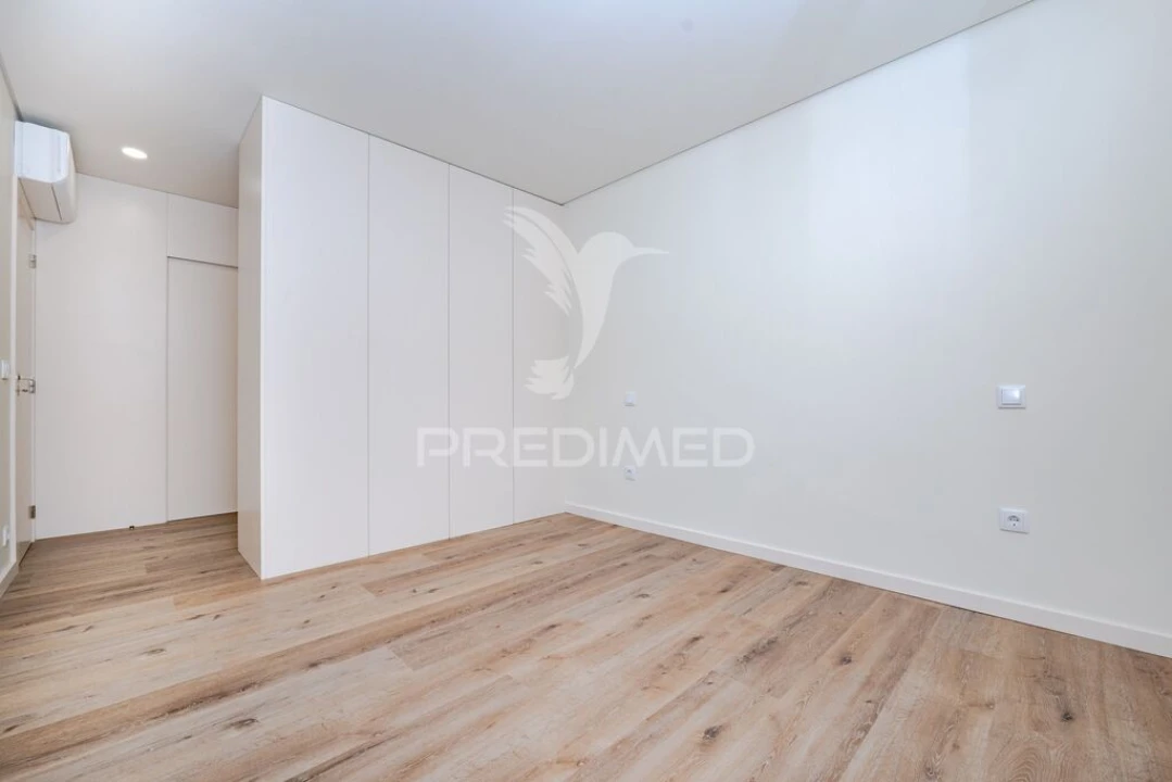 Apartamento T3 para Venda em Amares e Figueiredo Foto 5