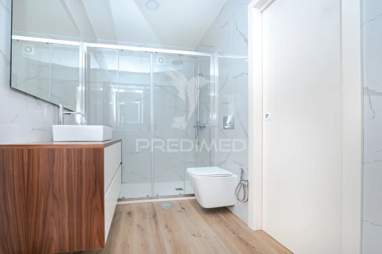 Apartamento T3 para Venda em Amares e Figueiredo Foto 9
