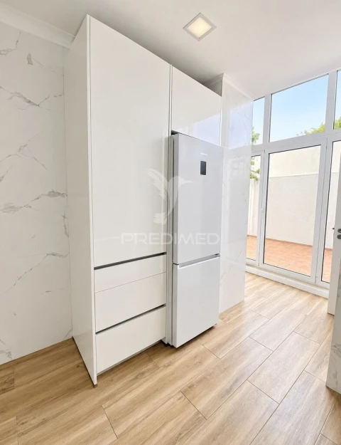 Apartamento T2 para Venda em Alvalade