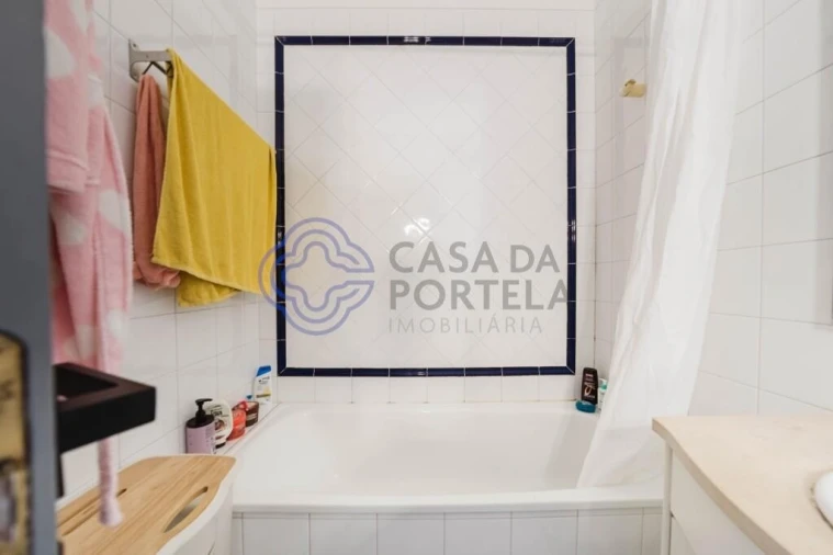Moradia T3 para Venda em Santa Maria, São Pedro e Sobral da Lagoa Foto 38