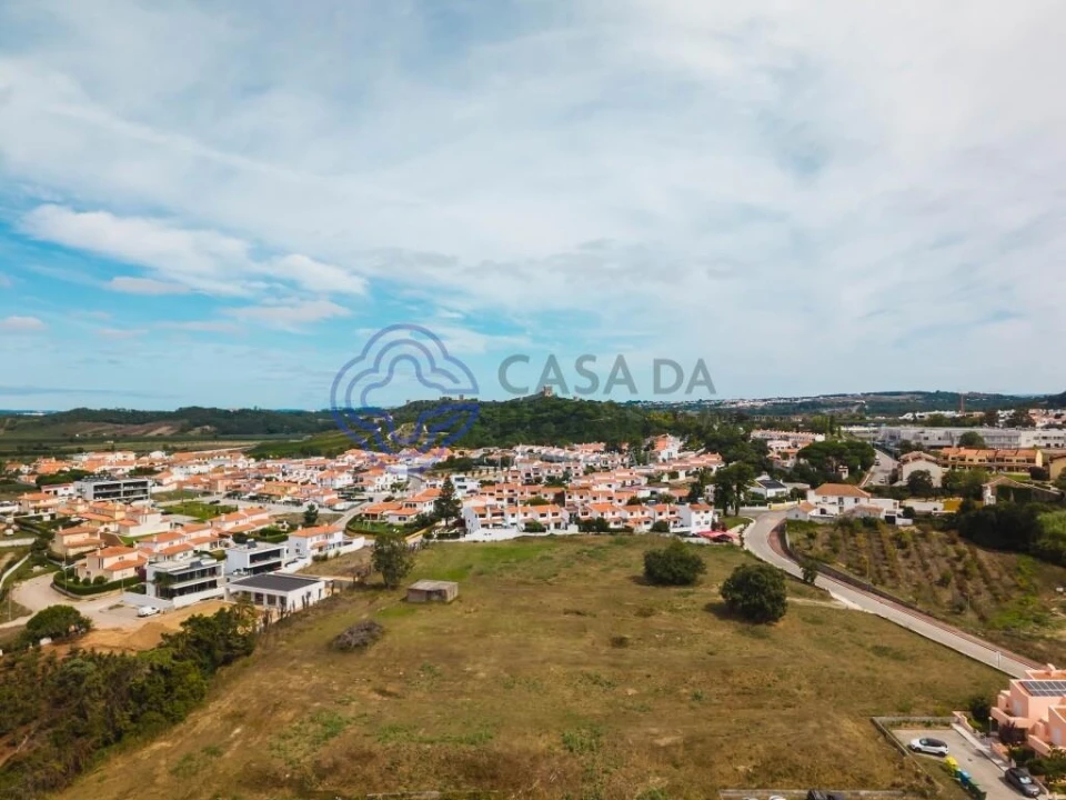 Moradia T3 para Venda em Santa Maria, São Pedro e Sobral da Lagoa Foto 4