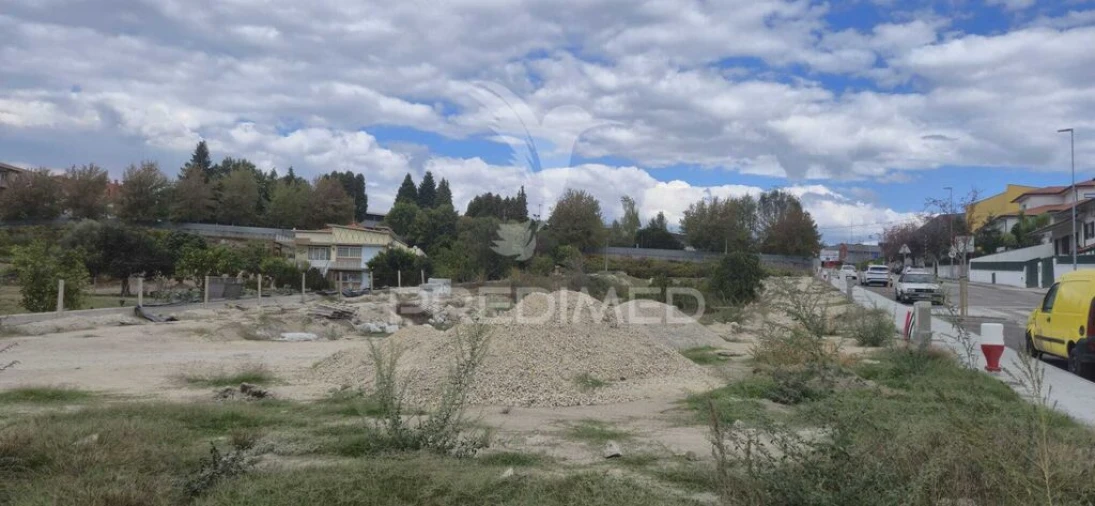 Terreno para Venda em Azias Foto 11