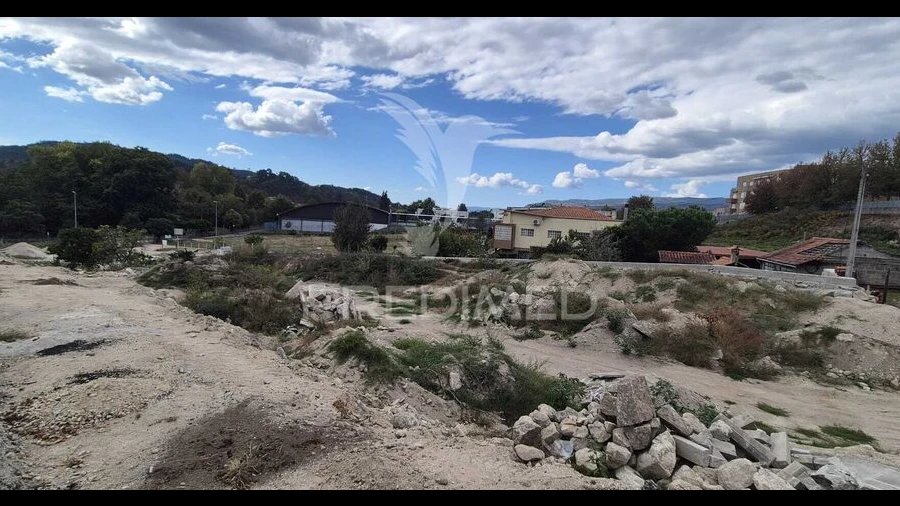 Terreno para Venda em Azias