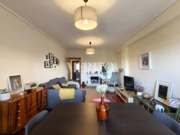 Apartamento T2 para Venda em Nogueira, Fraião e Lamaçães