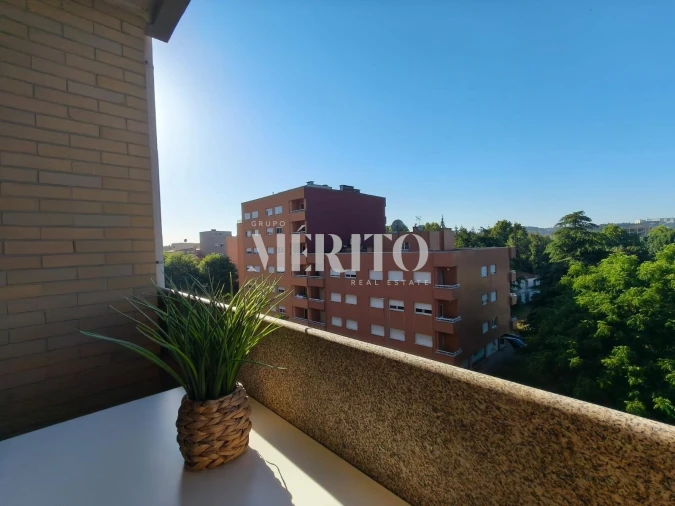 Apartamento T2 para Venda em Nogueira, Fraião e Lamaçães Foto 6