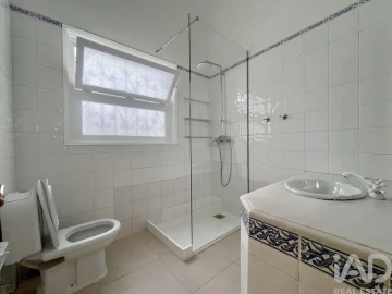 Apartamento T3 para Venda em Lagos (São Sebastião e Santa Maria)